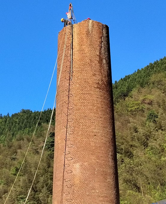 张家口烟囱拆除公司:展望未来,绿色发展成为主旋律