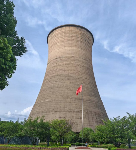 电厂冷却塔拆除:绿色拆除的专业技艺与安全之道